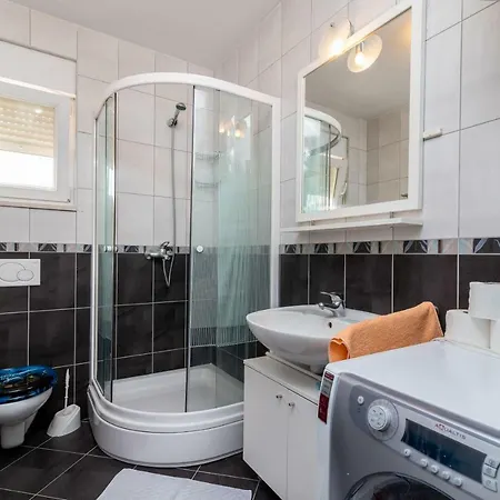 One Bedroom Matej Lejlighed